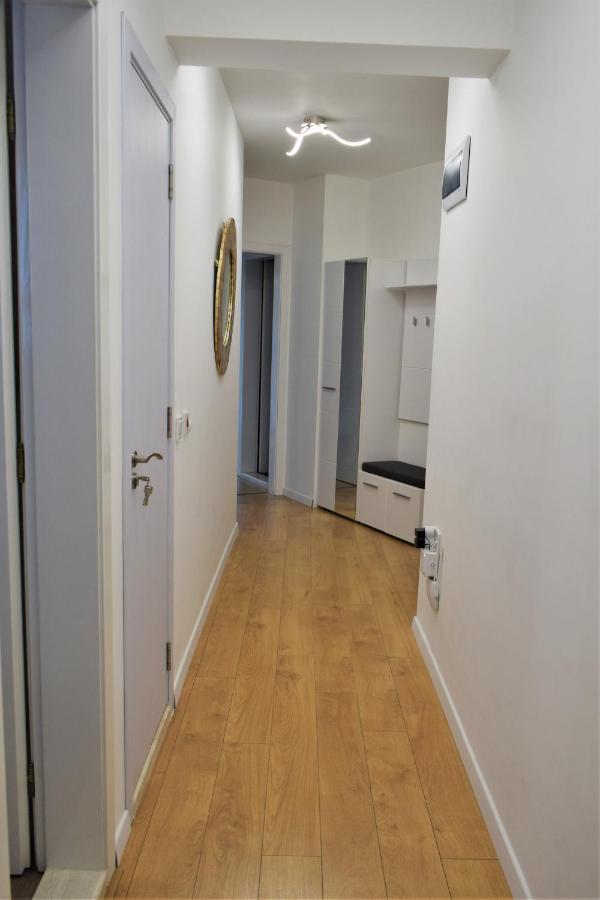 בורגאס Top Center Apartment Gramophone With Private Parking מראה חיצוני תמונה