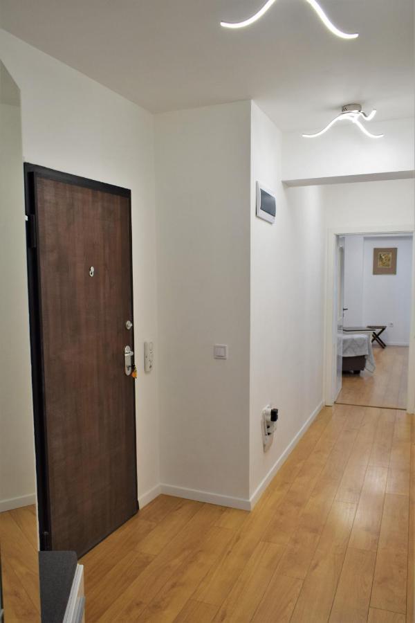בורגאס Top Center Apartment Gramophone With Private Parking מראה חיצוני תמונה