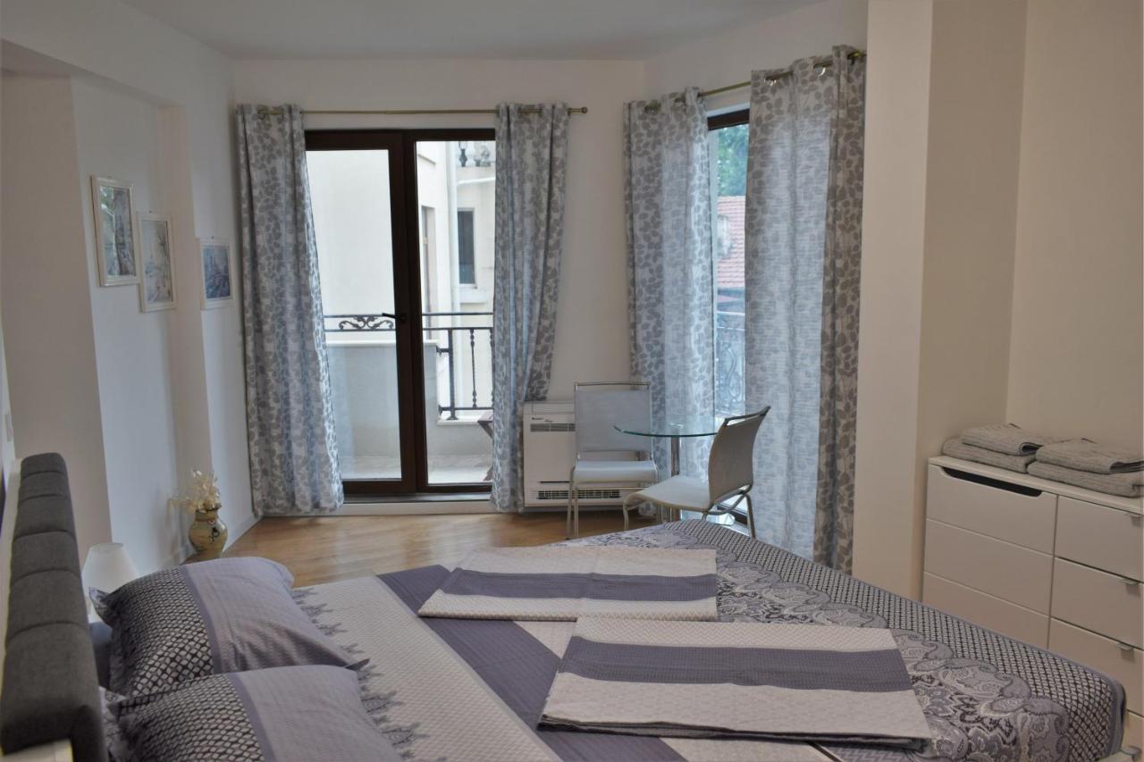 בורגאס Top Center Apartment Gramophone With Private Parking מראה חיצוני תמונה
